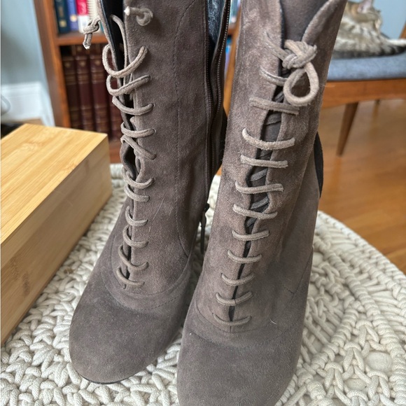 Alaia Taupe Lace-Up Women´s Boots